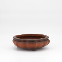 Lade das Bild in den Galerie-Viewer, China / Yixing
